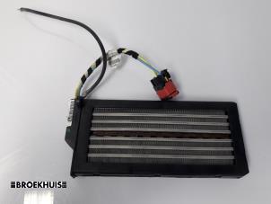 Used Heating element Peugeot 307 (3A/C/D) 2.0 HDi 135 16V FAP Price € 30,00 Margin scheme offered by Autobedrijf Broekhuis B.V.