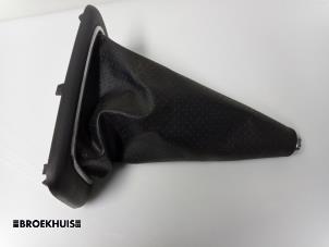 Used Gear stick cover Daihatsu YRV (M2) 1.3 16V DVVT Price € 10,00 Margin scheme offered by Autobedrijf Broekhuis B.V.