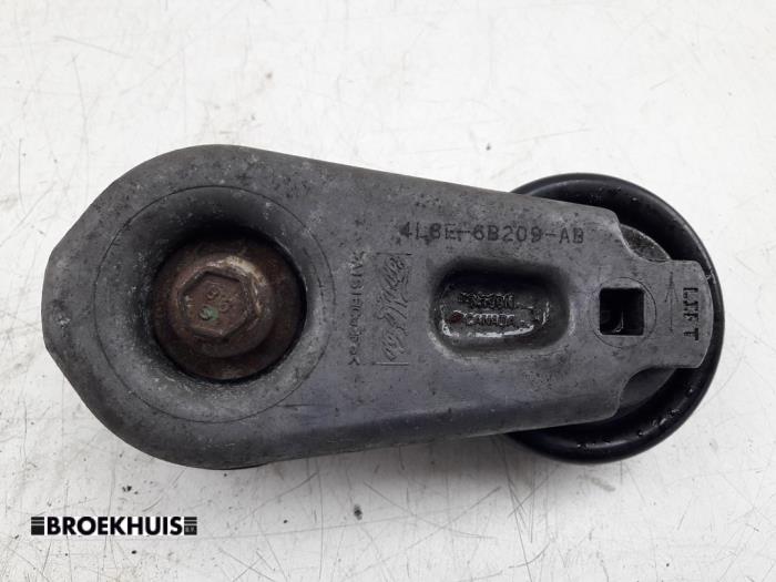 Usados Tensor correa múltiple Landrover Range Rover Sport (LS) 4.2 V8 32V Supercharged Precio € 25,00 Norma de margen ofrecido por Autobedrijf Broekhuis B.V.