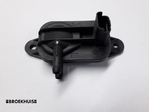 Used Particulate filter sensor Peugeot 807 2.0 HDi 16V Price € 20,00 Margin scheme offered by Autobedrijf Broekhuis B.V.