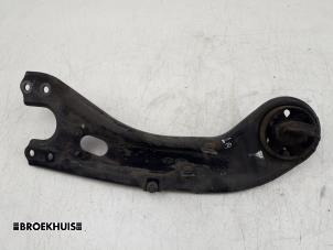 Used Rear wishbone, left Hyundai iX35 (LM) 1.6 GDI 16V Price € 30,00 Margin scheme offered by Autobedrijf Broekhuis B.V.