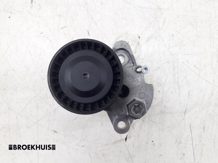 Usados Tensor correa múltiple Volkswagen Golf VII (AUA) 1.0 TSI 12V BlueMotion Precio € 12,50 Norma de margen ofrecido por Autobedrijf Broekhuis B.V.