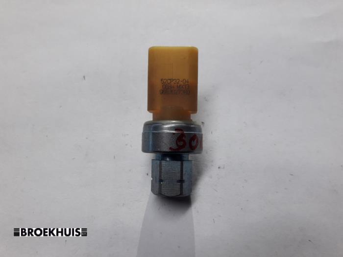 Begagnade Trycksensor, luftkonditionering Peugeot 208 I (CA/CC/CK/CL) 1.0 Vti 12V PureTech Pris € 10,00 Marginaltabell erbjuds av Autobedrijf Broekhuis B.V.