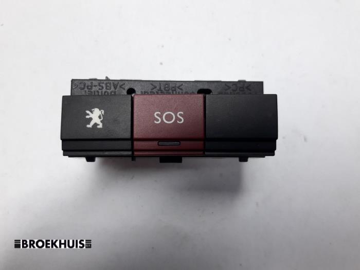 SOS button from a Peugeot 207/207+ (WA/WC/WM) 1.6 HDi 2011
