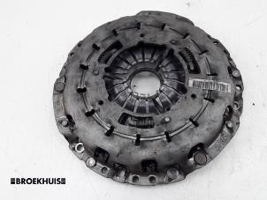 Used Pressure plate BMW 1 serie (F20) 116d 1.5 12V TwinPower Price on request offered by Autobedrijf Broekhuis B.V.