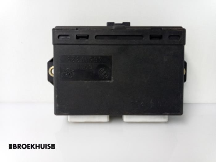 Używane Modul centralnego zamka Fiat Marea (185AX) 1.9 Tds 100 ELX Cena € 15,00 Procedura marży oferowane przez Autobedrijf Broekhuis B.V.