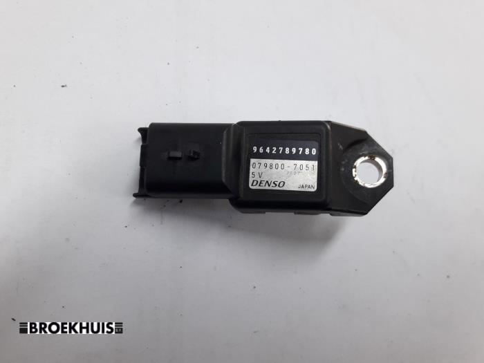 Begagnade MAP-sensor (insugsrör) Peugeot Expert (222/224) 2.0 HDi 90 Pris € 10,00 Marginaltabell erbjuds av Autobedrijf Broekhuis B.V.