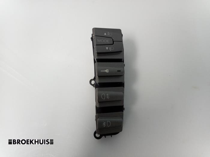 Gebrauchte Schalter Fiat Bravo (198A) 1.6 JTD Multijet 105 Preis € 15,00 Margenregelung angeboten von Autobedrijf Broekhuis B.V.