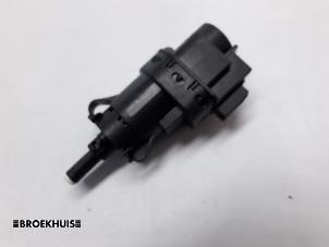 Used Brake light switch Ford Transit 2.4 TDCi 16V Price € 12,10 Inclusive VAT offered by Autobedrijf Broekhuis B.V.