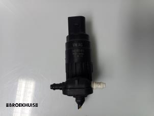 Used Windscreen washer pump Volkswagen ID.3 (E11) 1st Price € 5,00 Margin scheme offered by Autobedrijf Broekhuis B.V.