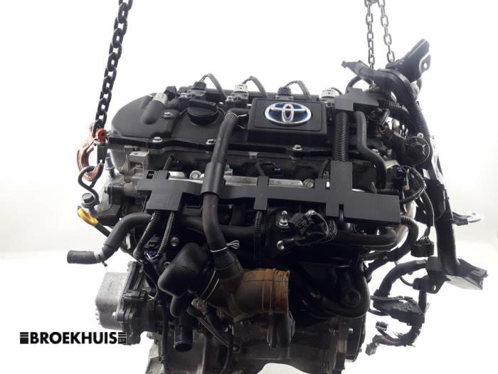 Motor van een Toyota C-HR (X1,X5) 1.8 16V Hybrid 2018