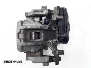 Gebrauchte Bremszange links hinten Toyota C-HR (X1,X5) 1.8 16V Hybrid Preis € 125,00 Margenregelung angeboten von Autobedrijf Broekhuis B.V.
