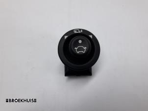 Gebrauchte Spiegel Schalter Ford Fusion 1.6 16V Preis € 10,00 Margenregelung angeboten von Autobedrijf Broekhuis B.V.