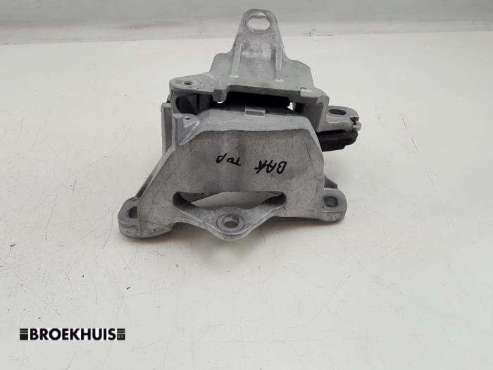 Mazda Cx Dm E Skyactiv X M Hybrid V Gearbox Mounts Stock