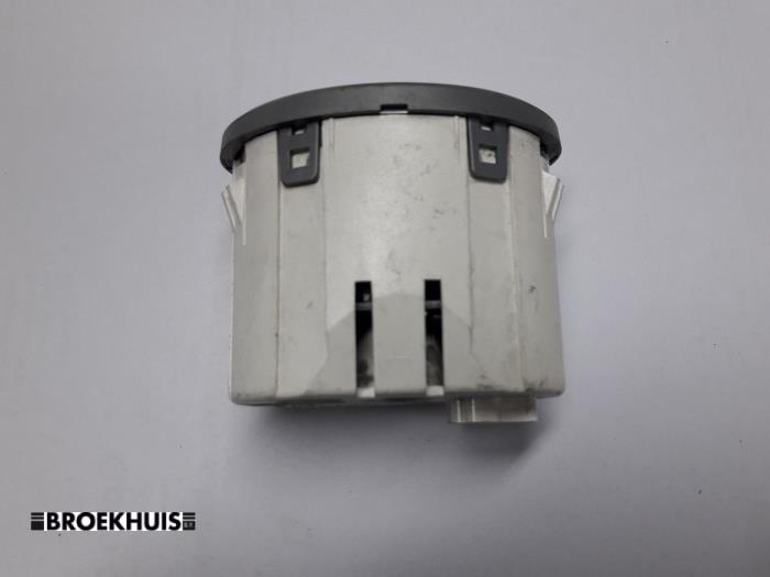 Clock Ford Ka I 97KB15000BE Autobedrijf Broekhuis B.V.