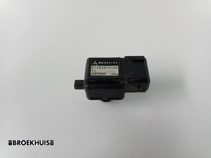 Usados Sensor Map (colector de admisión) Mitsubishi Colt (Z2/Z3) 1.1 12V Precio € 10,00 Norma de margen ofrecido por Autobedrijf Broekhuis B.V.