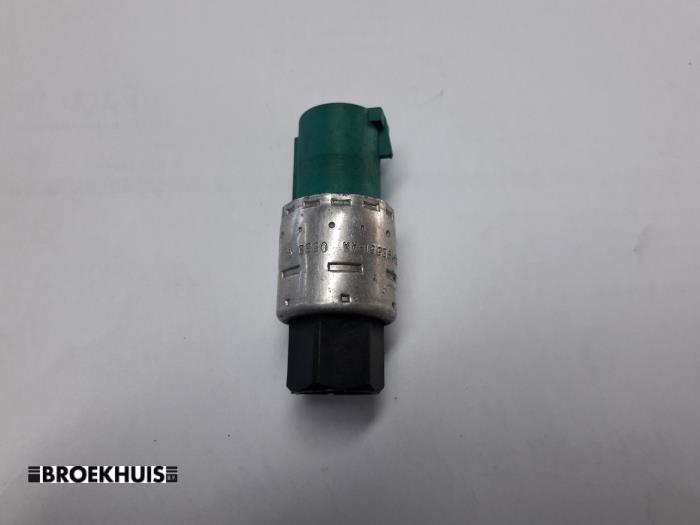 Begagnade Trycksensor, luftkonditionering Ford Ka I 1.3i Pris € 7,50 Marginaltabell erbjuds av Autobedrijf Broekhuis B.V.