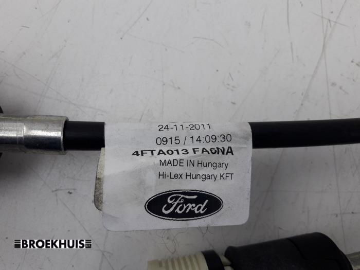 Câble commutation boîte de vitesse d'un Ford Fiesta 6 (JA8) 1.6 TDCi 16V 95 2012