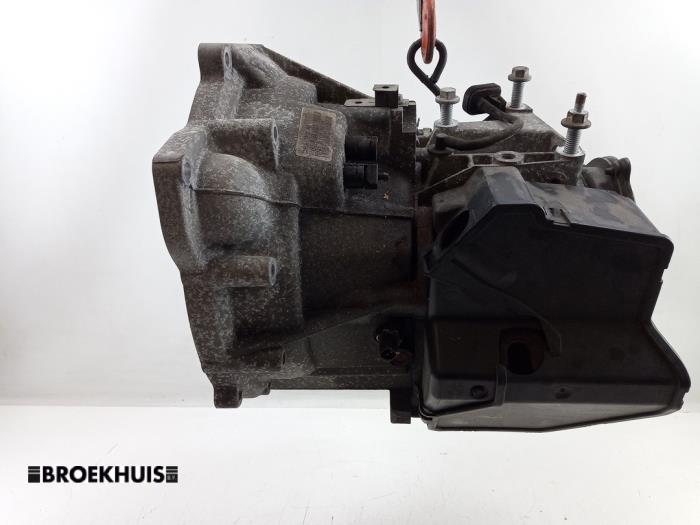 Gearbox from a Ford Focus 2 Wagon 1.6 16V 2009