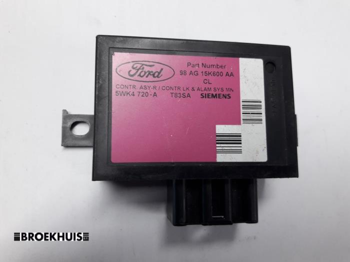 Begagnade Larmmodul Ford Focus 1 Wagon 1.6 16V Pris € 15,00 Marginaltabell erbjuds av Autobedrijf Broekhuis B.V.