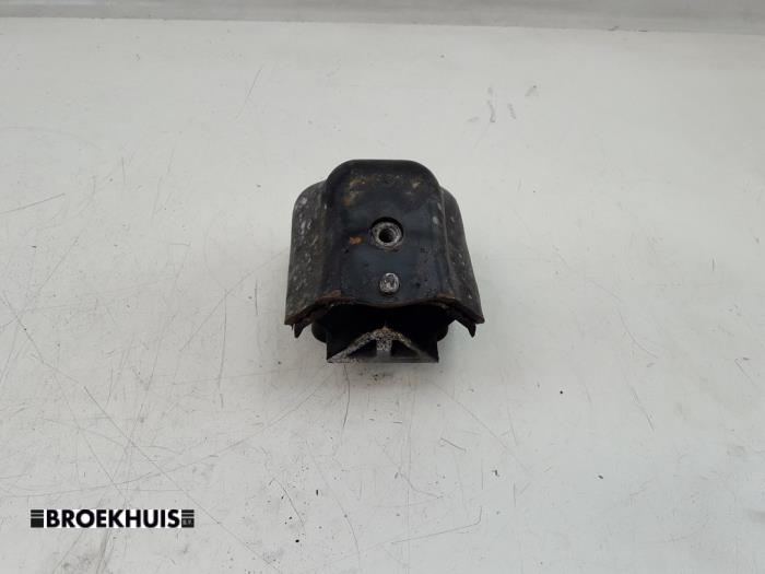 Usagé Support moteur Volkswagen Crafter 2.0 BiTDI Prix € 30,25 Prix TTC proposé par Autobedrijf Broekhuis B.V.
