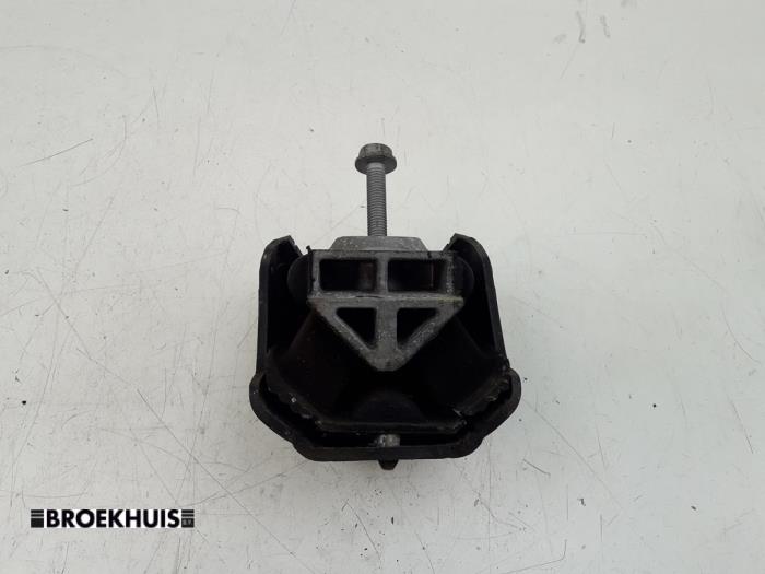 Usagé Support moteur Volkswagen Crafter 2.0 BiTDI Prix € 30,25 Prix TTC proposé par Autobedrijf Broekhuis B.V.