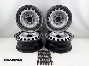 Used Set of wheels Volkswagen Crafter 2.0 BiTDI Price € 181,50 Inclusive VAT offered by Autobedrijf Broekhuis B.V.
