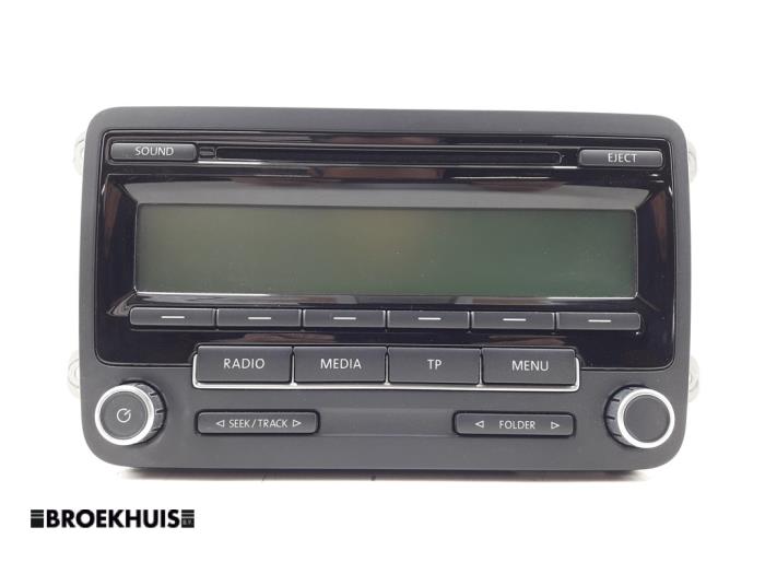 Radio/Lecteur CD d'un Volkswagen Polo V (6R) 1.2 TDI 12V BlueMotion 2010