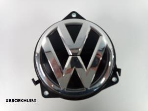 Used Tailgate handle Volkswagen Passat Variant (3G5) 1.6 TDI 16V Price € 40,00 Margin scheme offered by Autobedrijf Broekhuis B.V.