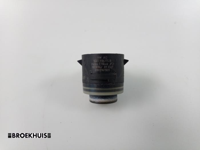 Usados Sensor PDC Volkswagen Passat Variant (3G5) 1.6 TDI 16V Precio € 10,00 Norma de margen ofrecido por Autobedrijf Broekhuis B.V.