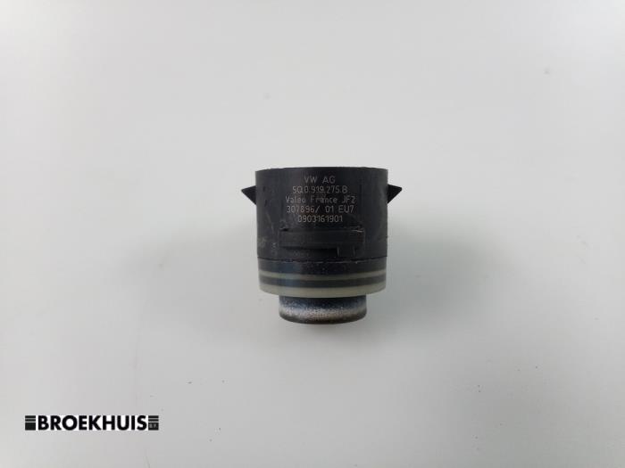 Usados Sensor PDC Volkswagen Passat Variant (3G5) 1.6 TDI 16V Precio € 10,00 Norma de margen ofrecido por Autobedrijf Broekhuis B.V.