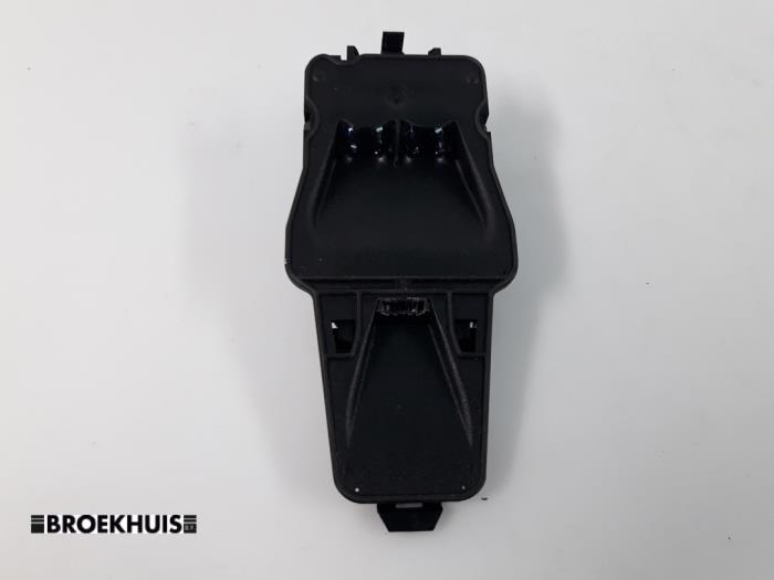 Gebrauchte Bremsassistent Sensor Ford Focus 3 Wagon 1.6 SCTi 16V Preis € 45,00 Margenregelung angeboten von Autobedrijf Broekhuis B.V.