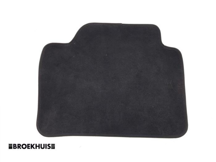 Set of mats from a BMW 3 serie (F30) 320i 2.0 16V 2018