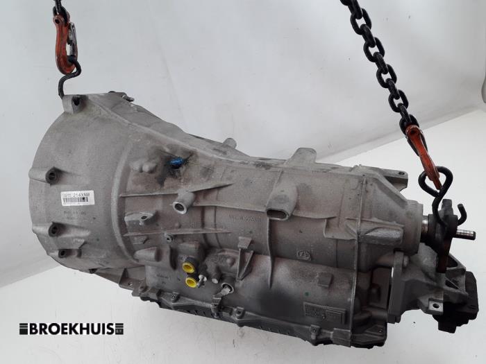 Gearbox from a BMW 5 serie Touring (F11) 520d 16V 2014