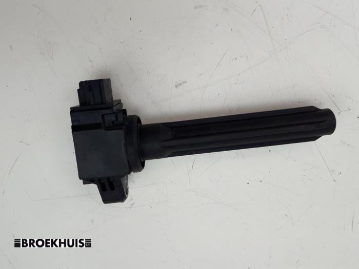 Ignition coil from a Mitsubishi Outlander (GF/GG) 2.0 16V 4x2 2020