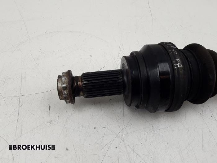 Drive shaft, rear right from a BMW 5 serie Touring (F11) 520d 16V 2014
