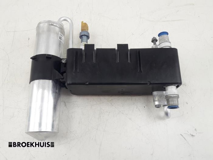 Gebrauchte Wärmetauscher Opel Corsa F (UB/UH/UP) Electric, Corsa-e 50kWh Preis € 80,00 Margenregelung angeboten von Autobedrijf Broekhuis B.V.