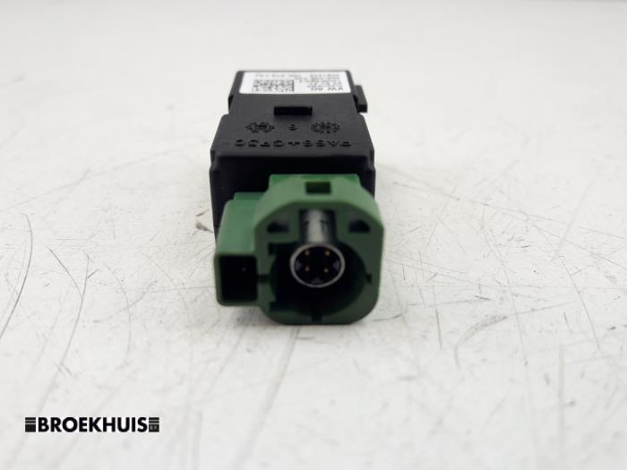 AUX / USB-Anschluss Skoda Karoq 1.5 TSI 16V - 3G5035726 VW-AG