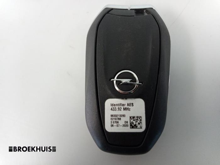 Schlüssel Opel Corsa F Electric 50kWh - 9833213280