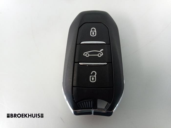 Schlüssel Opel Corsa F Electric 50kWh - 9833213280