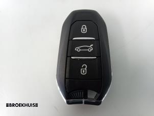 Gebrauchte Schlüssel Opel Corsa F (UB/UP) Electric 50kWh Preis € 50,00 Margenregelung angeboten von Autobedrijf Broekhuis B.V.
