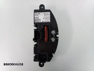 Used Heater resistor Volkswagen Transporter T6 2.0 TDI 150 Price € 24,20 Inclusive VAT offered by Autobedrijf Broekhuis B.V.