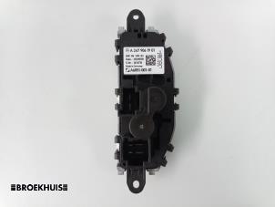 Used Heater resistor Mercedes GLB (247.6) 1.3 GLB-200 Turbo 16V Price € 40,00 Margin scheme offered by Autobedrijf Broekhuis B.V.