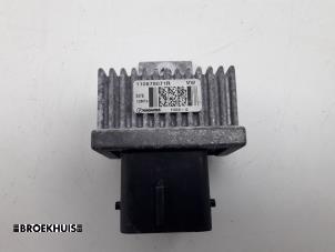 Used Glow plug relay Opel Movano 2.3 CDTi 16V FWD Price € 18,15 Inclusive VAT offered by Autobedrijf Broekhuis B.V.