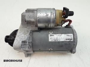Used Starter Renault Master IV (MA/MB/MC/MD/MH/MF/MG/MH) 2.3 dCi 135 16V FWD Price on request offered by Autobedrijf Broekhuis B.V.