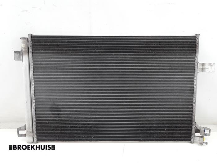 Begagnade AC-radiator Volkswagen Transporter T6 2.0 TDI 150 Pris € 121,00 Inklusive moms erbjuds av Autobedrijf Broekhuis B.V.