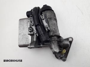 Used Oil filter housing Renault Master IV (MA/MB/MC/MD/MH/MF/MG/MH) 2.3 dCi 135 16V FWD Price € 72,60 Inclusive VAT offered by Autobedrijf Broekhuis B.V.