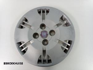 Used Wheel cover (spare) Fiat Panda (169) 1.2 Fire Price € 7,50 Margin scheme offered by Autobedrijf Broekhuis B.V.