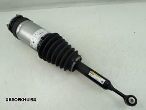 Used Rear shock absorber rod, left Tesla Model X 75D Price € 850,00 Margin scheme offered by Autobedrijf Broekhuis B.V.