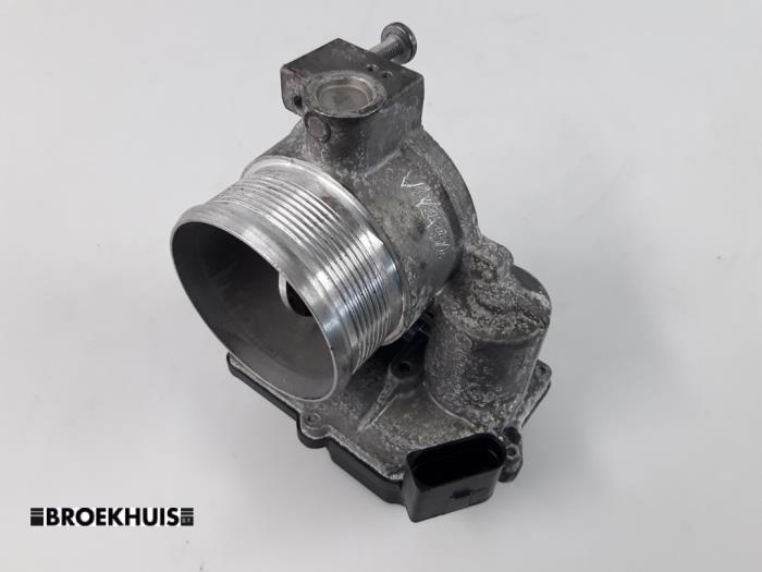 Throttle body from a Audi A5 Sportback (8TA) 3.0 TDI V6 24V 2012